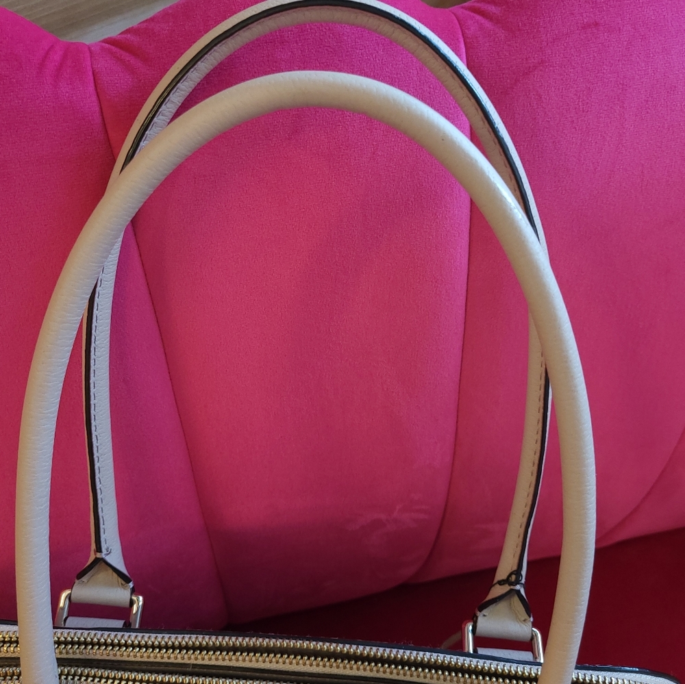 Authentic Kate Spade ♠️ - Picture 7 of 7